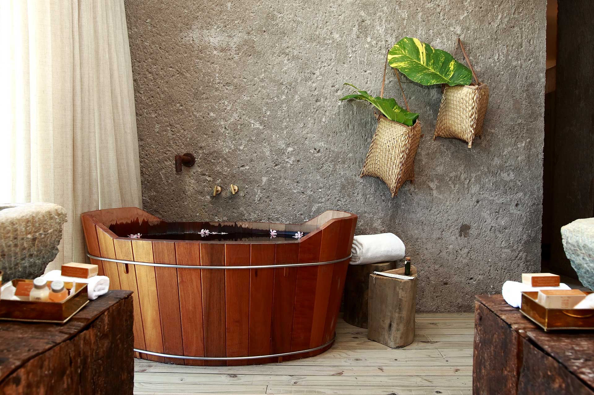 Kenoa Exclusive Beach SPA & Resort